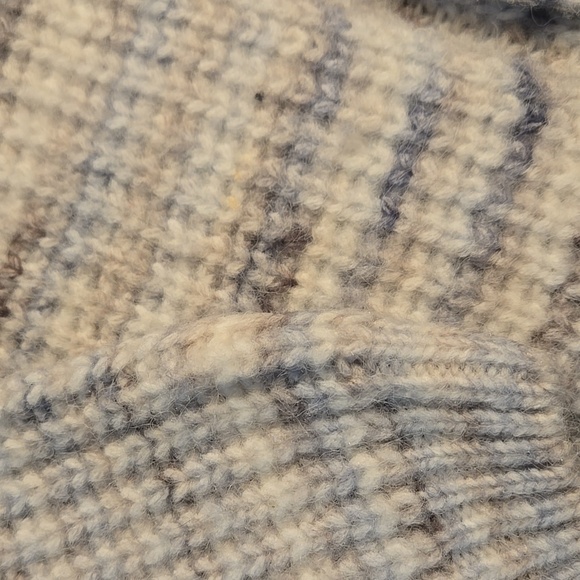 Women's Gray,Blue,Taupe Tweed Sweater - Picture 3 of 4